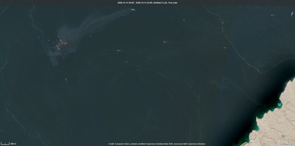 Sentinel-2 close-up of the container field.